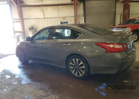 2016 Nissan Altima 2.5 z USA, uszkodzony, nr VIN 1N4AL3AP7GC156723
